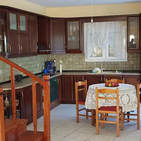 Koulas House In Diava *