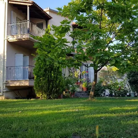 Koulas House In Diava Дом отдыха Калампака